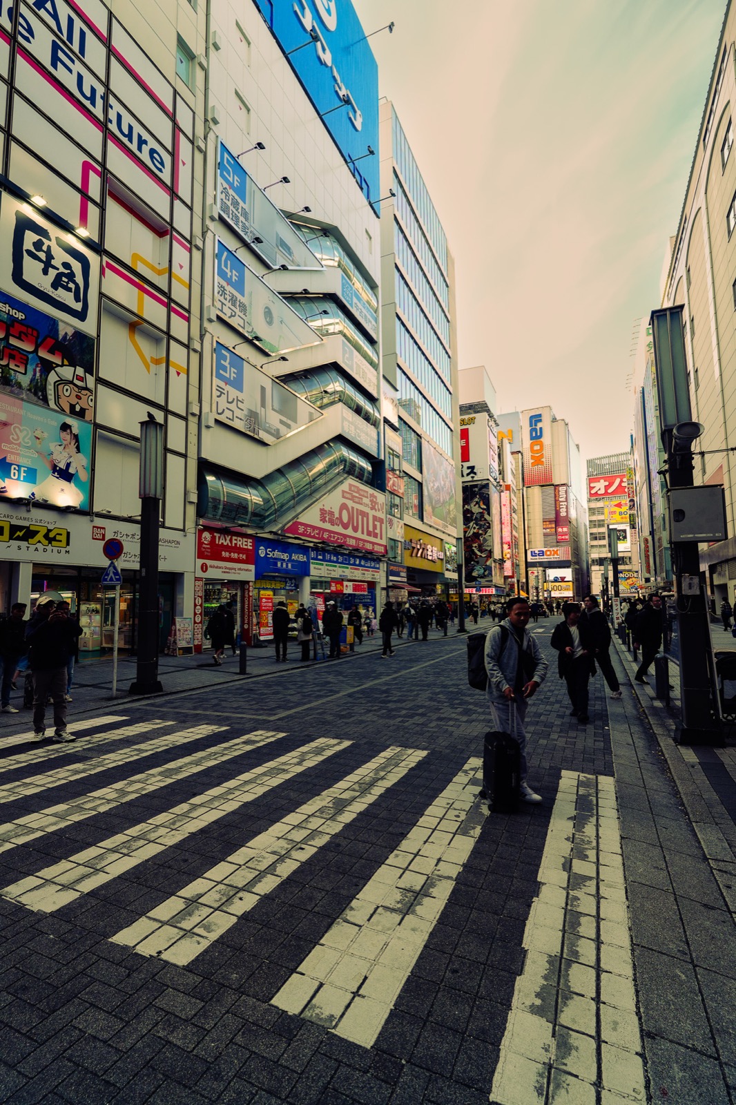 A street scene in Tokyo at dusk